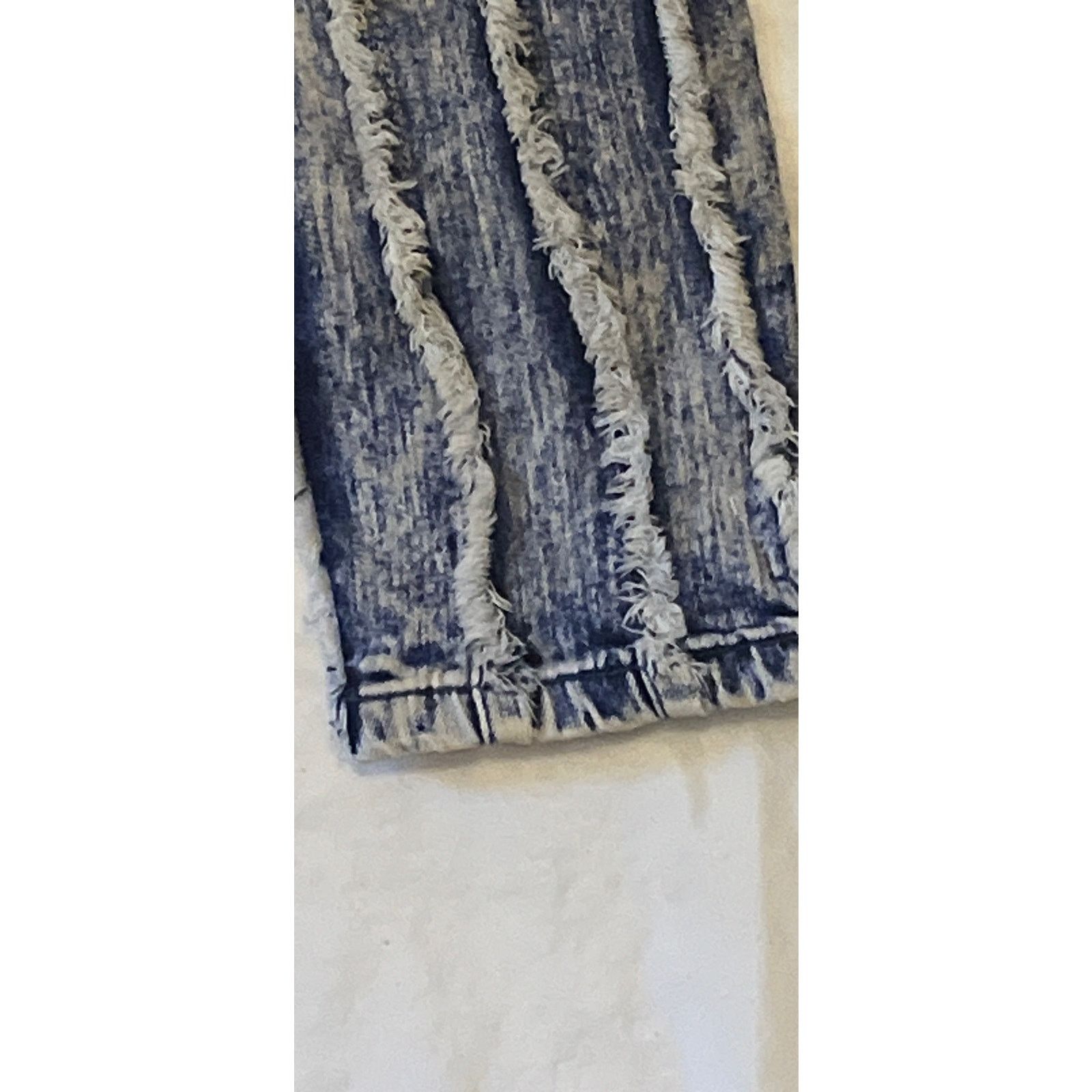 Other Pretty Little Thing Flare Jean - Size: 8 - Washed Blue Size 30" / US 8 / IT 44 - 11 Thumbnail
