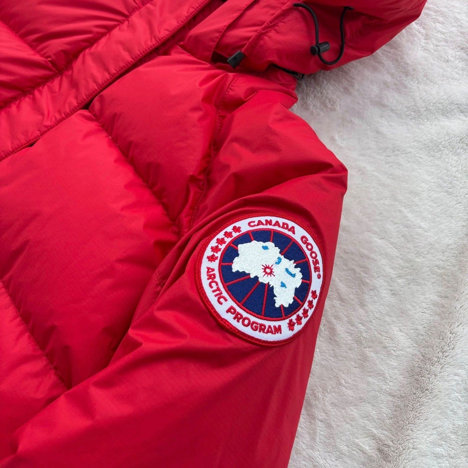 Canada Goose Canada Goose Red Approach Puffer Jacket - Small - $850 Size US S / EU 44-46 / 1 - 3 Thumbnail