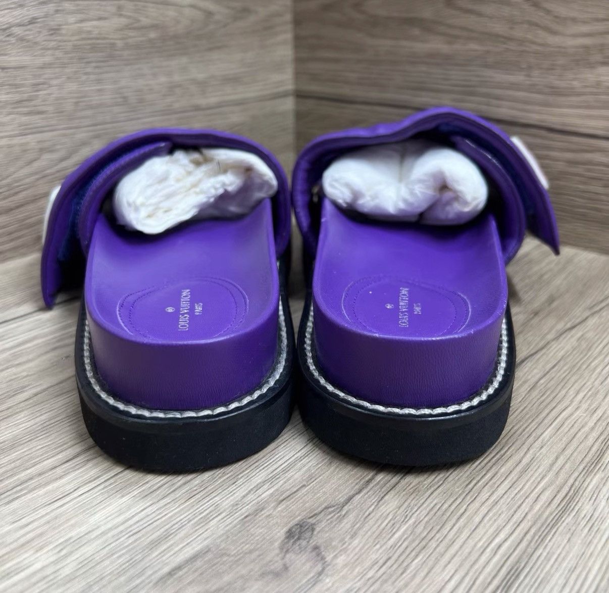 Louis Vuitton Louis Vuitton Comfort Purple & Pink Logo Slippers J41 Size US 4 / IT 34 - 4 Thumbnail
