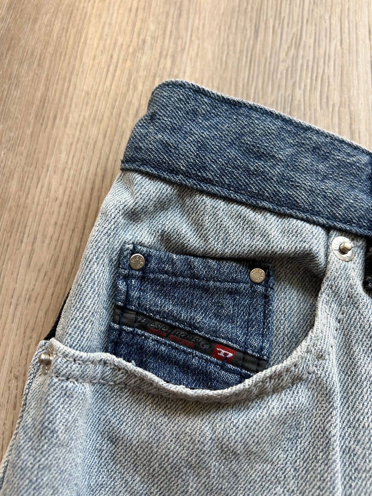 Diesel Vintage Diesel Avant Garde Denim Button Skirt Size 27" / US 4 / IT 40 - 2 Thumbnail