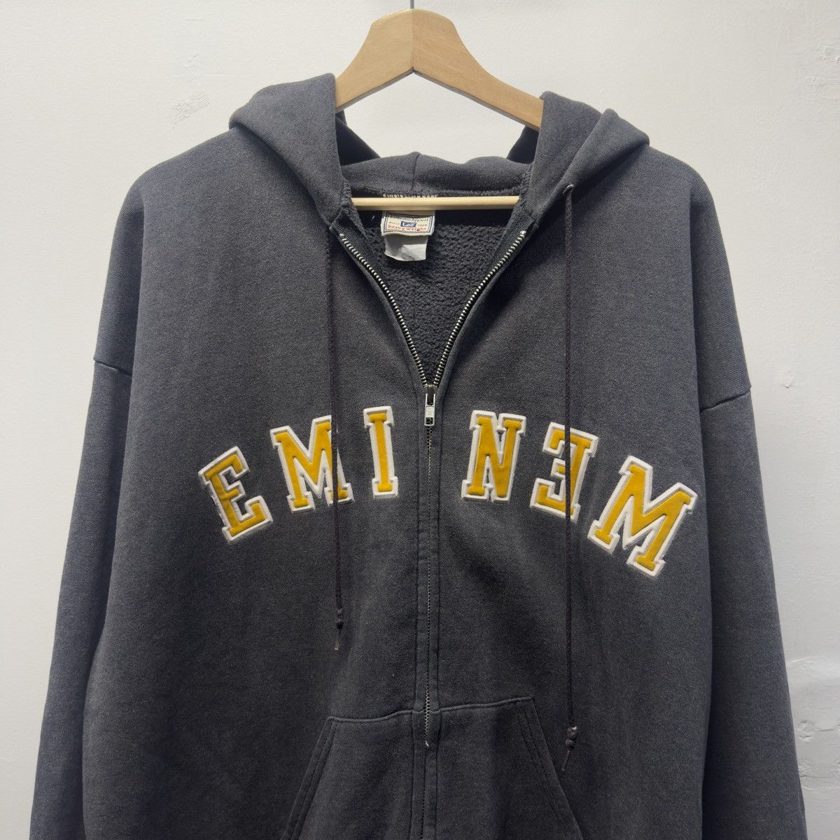 Vintage 90s Eminem Faded Zip Up Rap Hoodie Size US XL / EU 56 / 4 - 3 Thumbnail