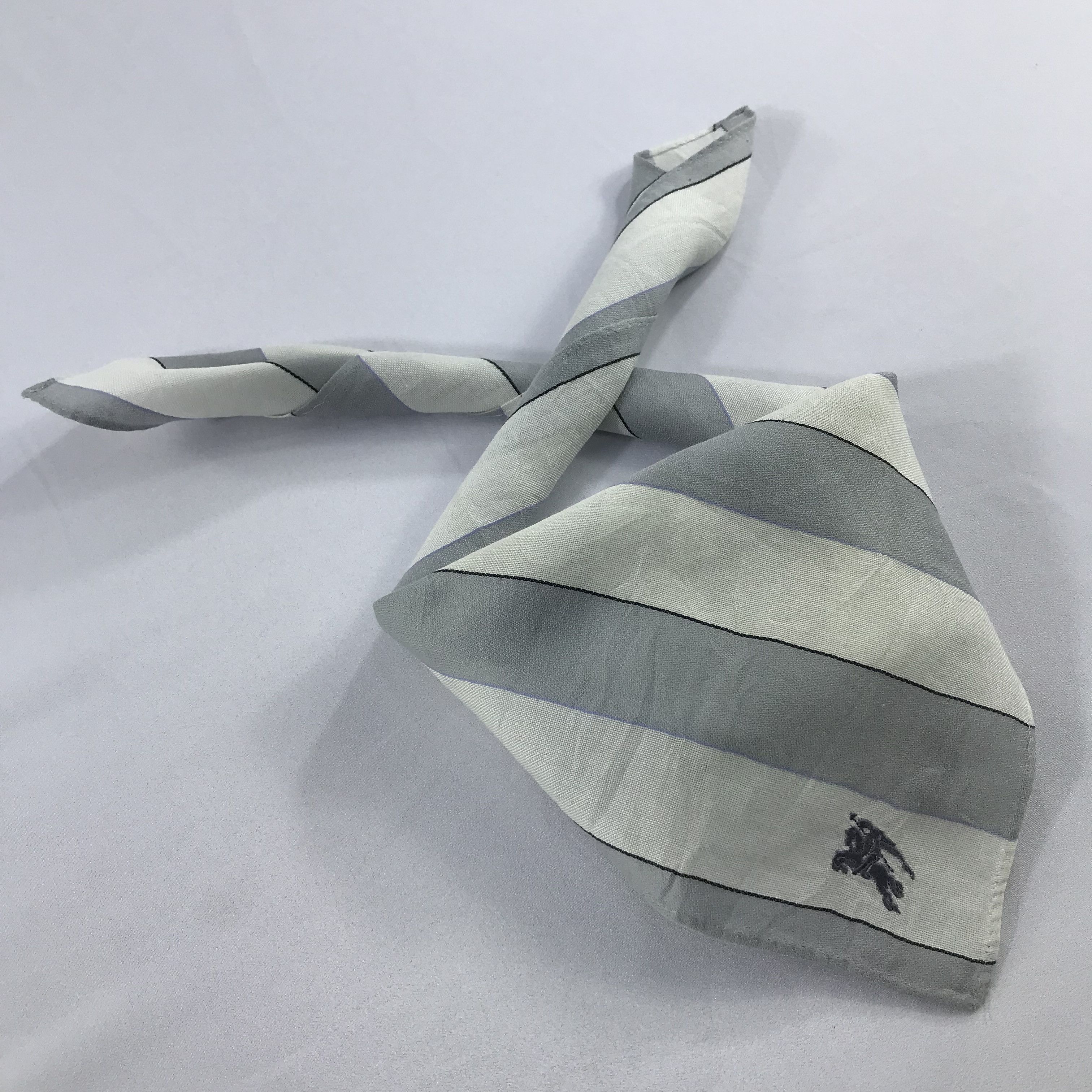 Burberry × Vintage Burberry Bandana / Handkerchief / Neckerchief - S2291 Size ONE SIZE - 4 Thumbnail