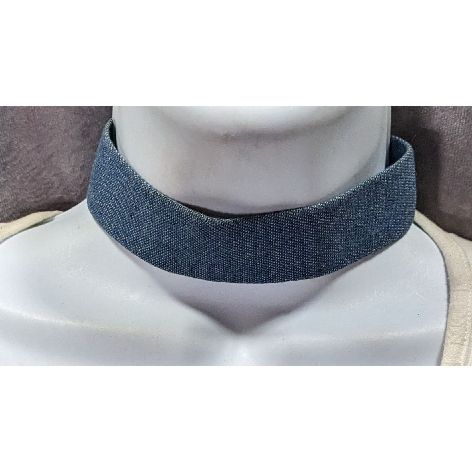 Nordstrom Nordstrom Blue Denim Wide Choker Necklace Size ONE SIZE - 6 Thumbnail