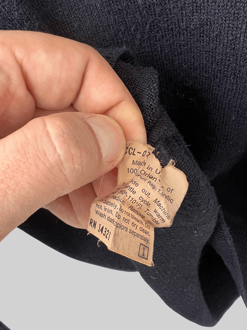 Dior Dior Sweater Made in Usa S Size US S / EU 44-46 / 1 - 5 Thumbnail