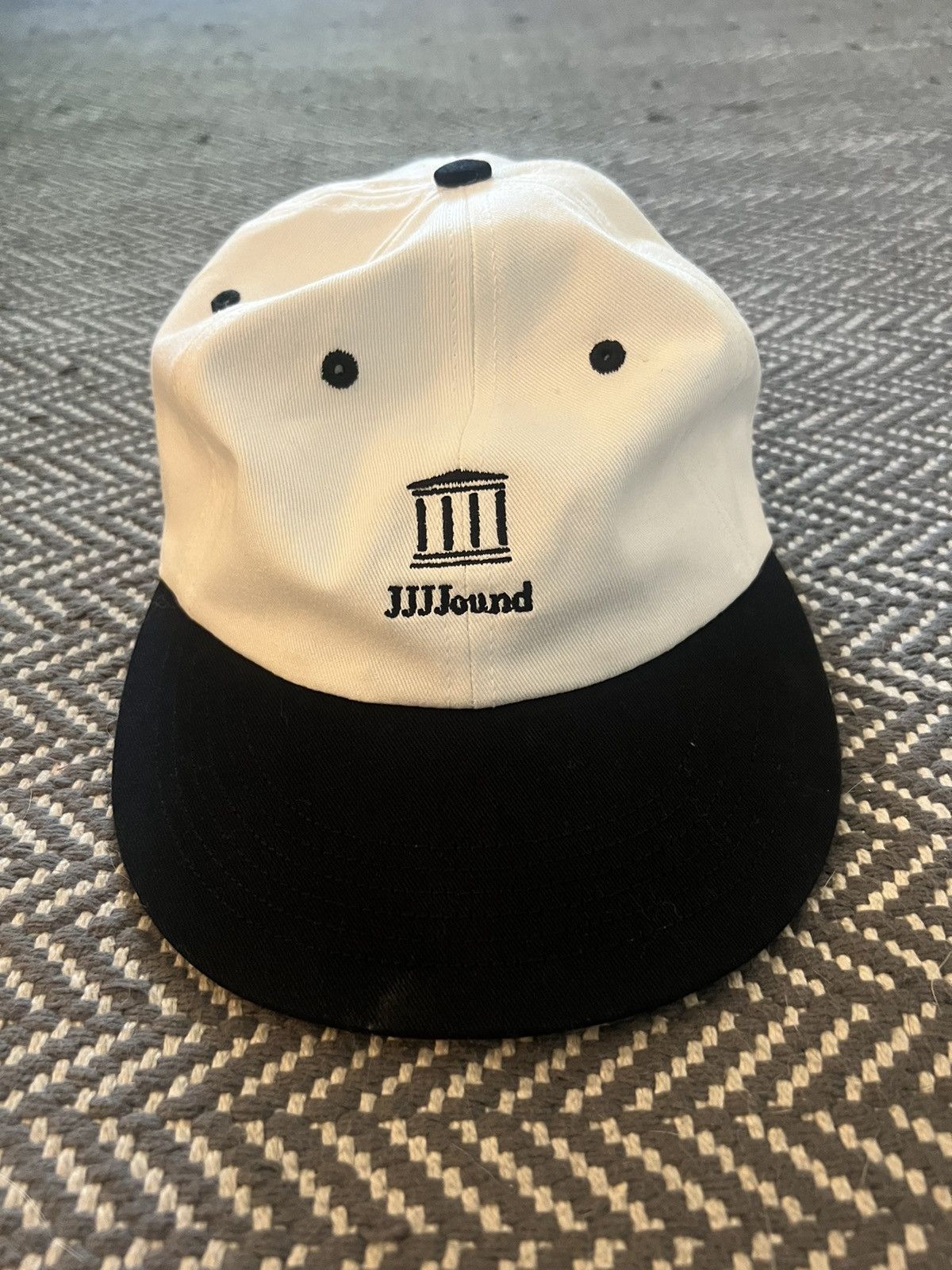 Logo Weekend Cap - White/Navy – JJJJound