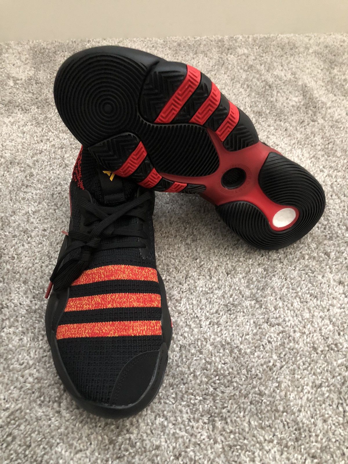 Adidas Adidas Trae Young 2 Low Atlanta Hawks Sneaker size 10.5 Size US 10.5 / EU 43-44 - 5 Thumbnail