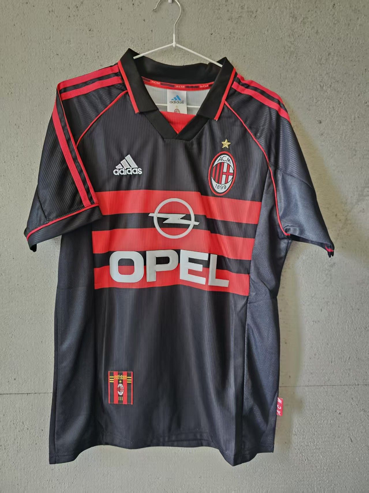 Other 1998 1999 ACM Away retro jersey Size US XL / EU 56 / 4 - 1 Thumbnail