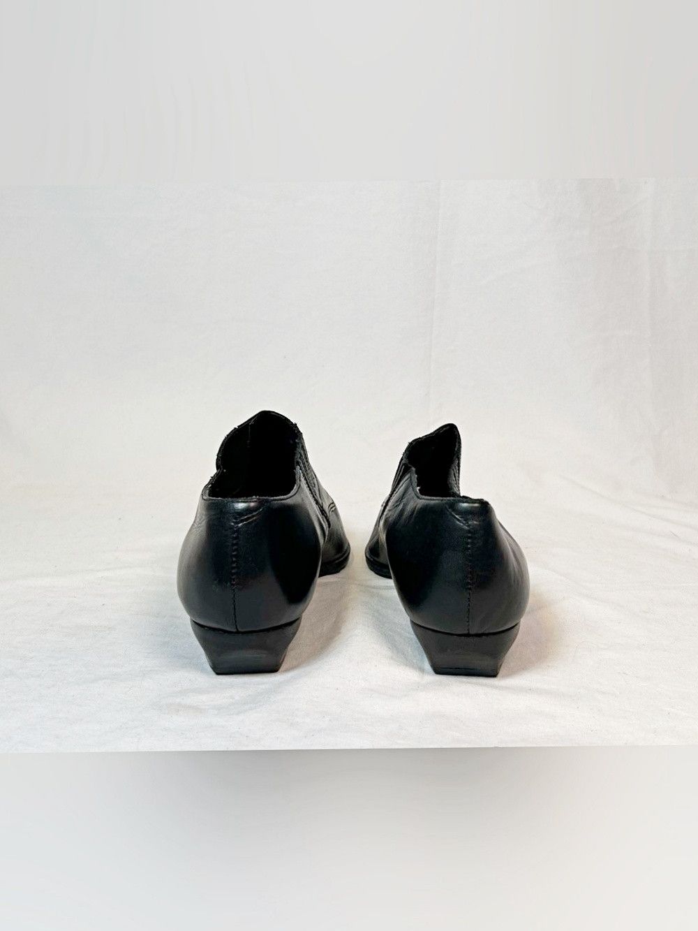 Other Vintage Wild Pair Black Leather Western Booties Ankle Boots Size US 7.5 / IT 37.5 - 5 Thumbnail
