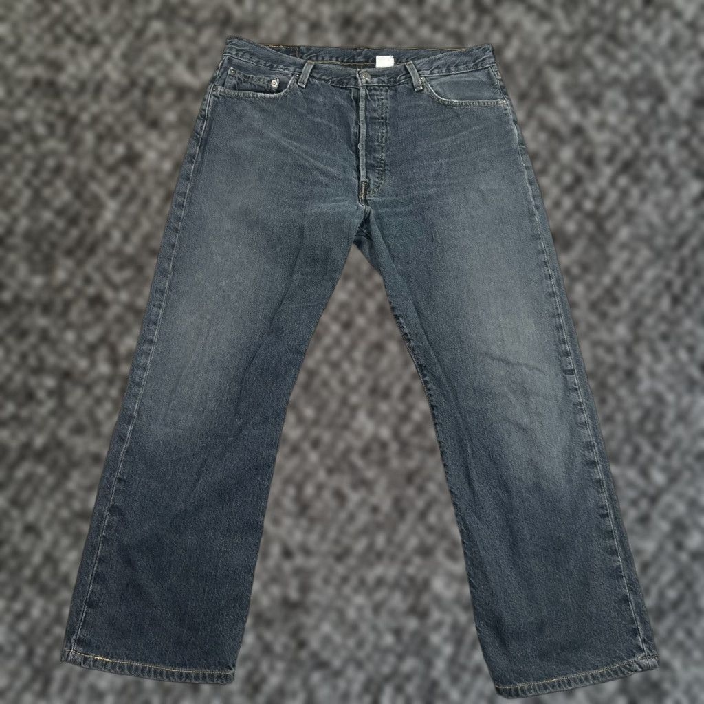 Levi's LEVI'S 501 Jeans Mens 36x30 Blue Dark Wash Straight Leg Regular Fit Denim Size US 36 / EU 52 - 1 Thumbnail
