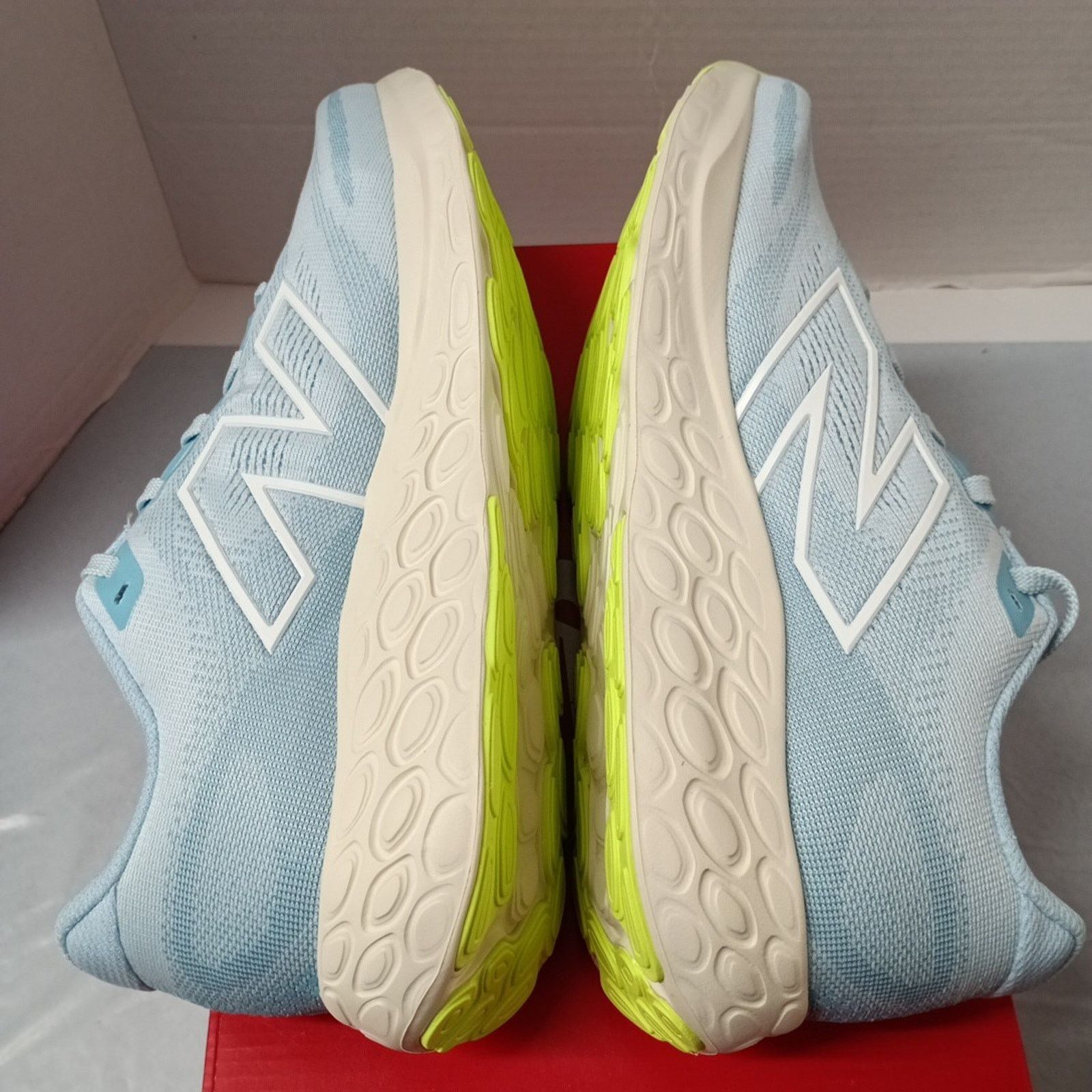 New Balance New Balance Fresh Foam 680 v8 Women's Size 9.5 Blue Shoes Size US 9.5 / IT 39.5 - 6 Thumbnail
