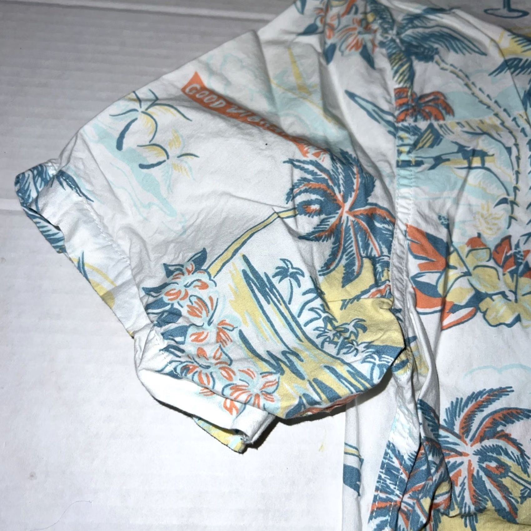Quiksilver VINTAGE Quiksilver Hawaiian Aloha Windsurfing Outrigger Canoe Club Hula SHIRT Large Yellow Cotton Knit Short Sleeve Button-Down Mens Size US L / EU 52-54 / 3 - 4 Thumbnail