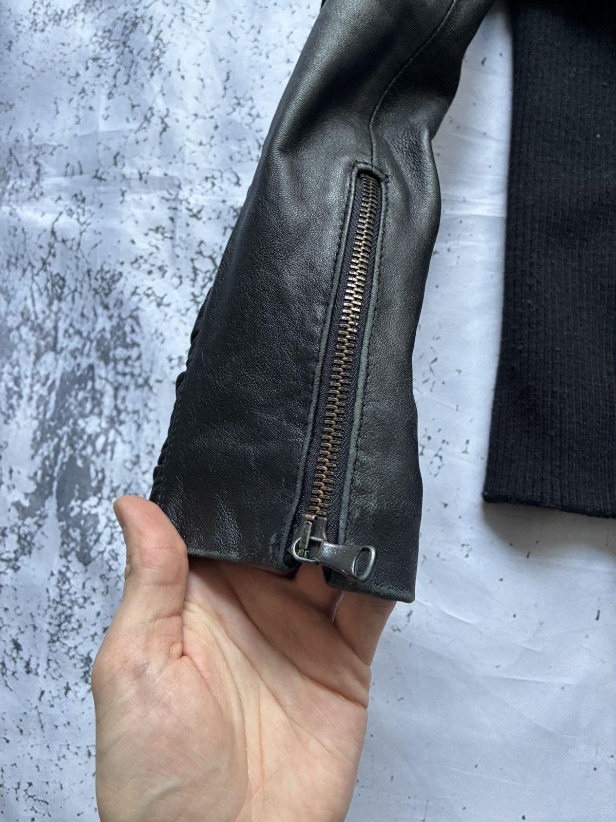 Dolce & Gabbana 2000s Dolce & Gabbana Plissé Hybrid Leather Jacket Size US XS / EU 42 / 0 - 15 Thumbnail