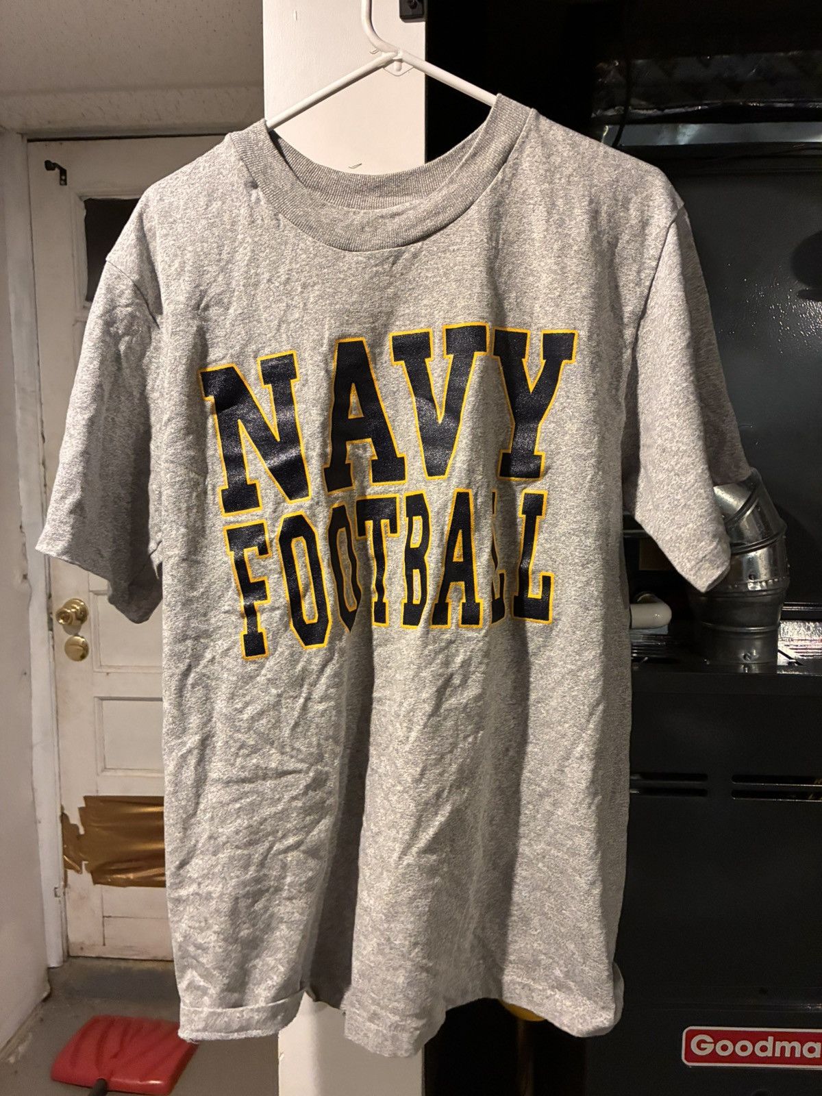 Vintage Navy Football T-Shirt Made in USA Size US L / EU 52-54 / 3 - 1 Thumbnail