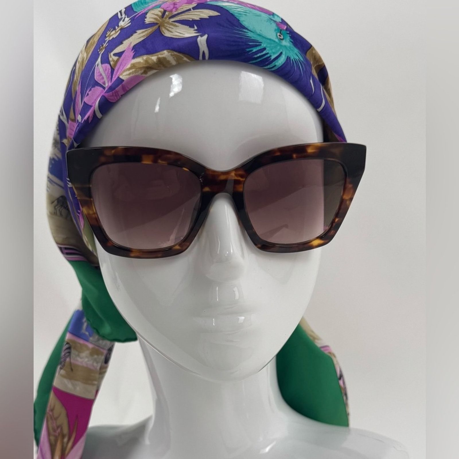 Just Cavalli Just Cavalli, Roberto Cavalli tortoise cat eye sunglasses Size ONE SIZE - 6 Thumbnail