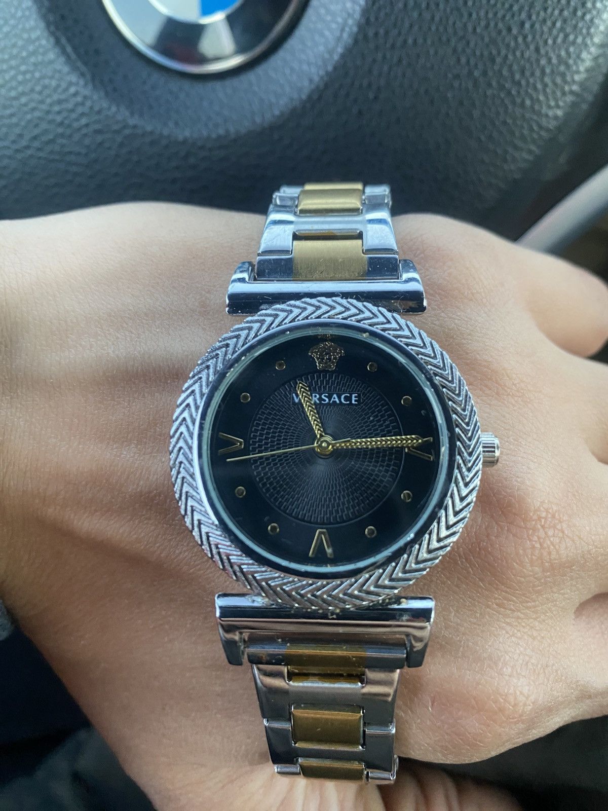 Versace Versace V-Motif Vintage Logo Women's Watch Size ONE SIZE - 4 Thumbnail