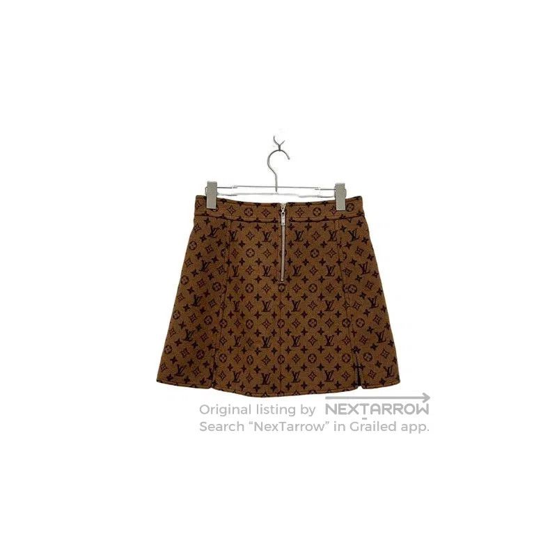 Louis Vuitton Louis Vuitton Monogram Wool Skirt. Size US 38 / EU 54 - 3 Thumbnail