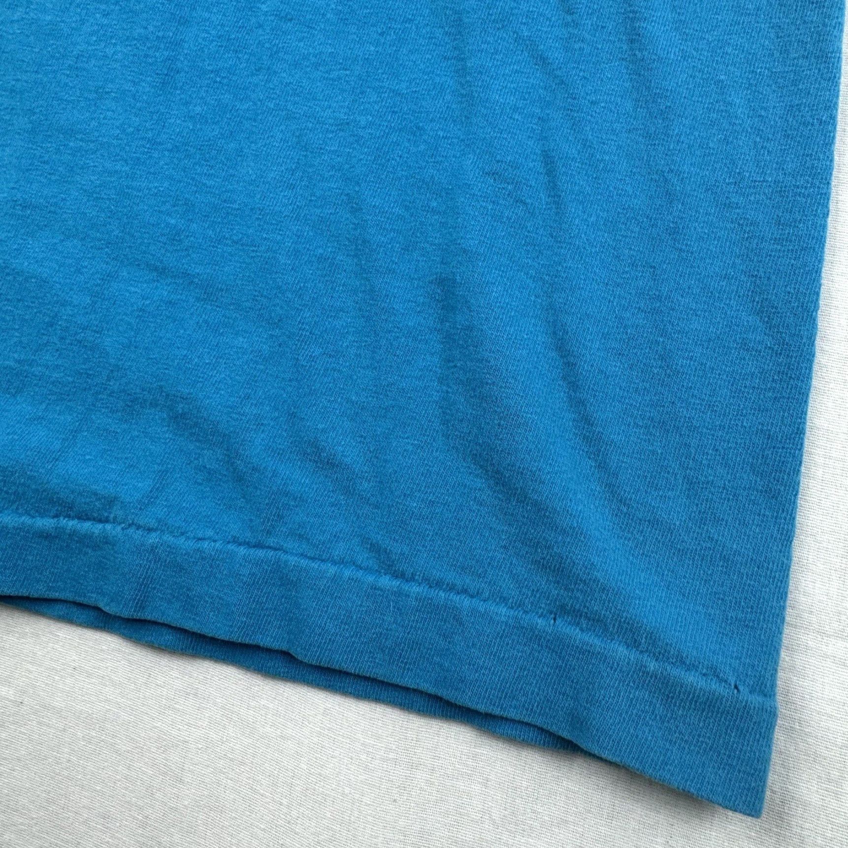 Vintage VINTAGE Royal Caribbean T-Shirt Adult Large Blue Tropical 90s Boat Island Mens L Size US L / EU 52-54 / 3 - 5 Thumbnail