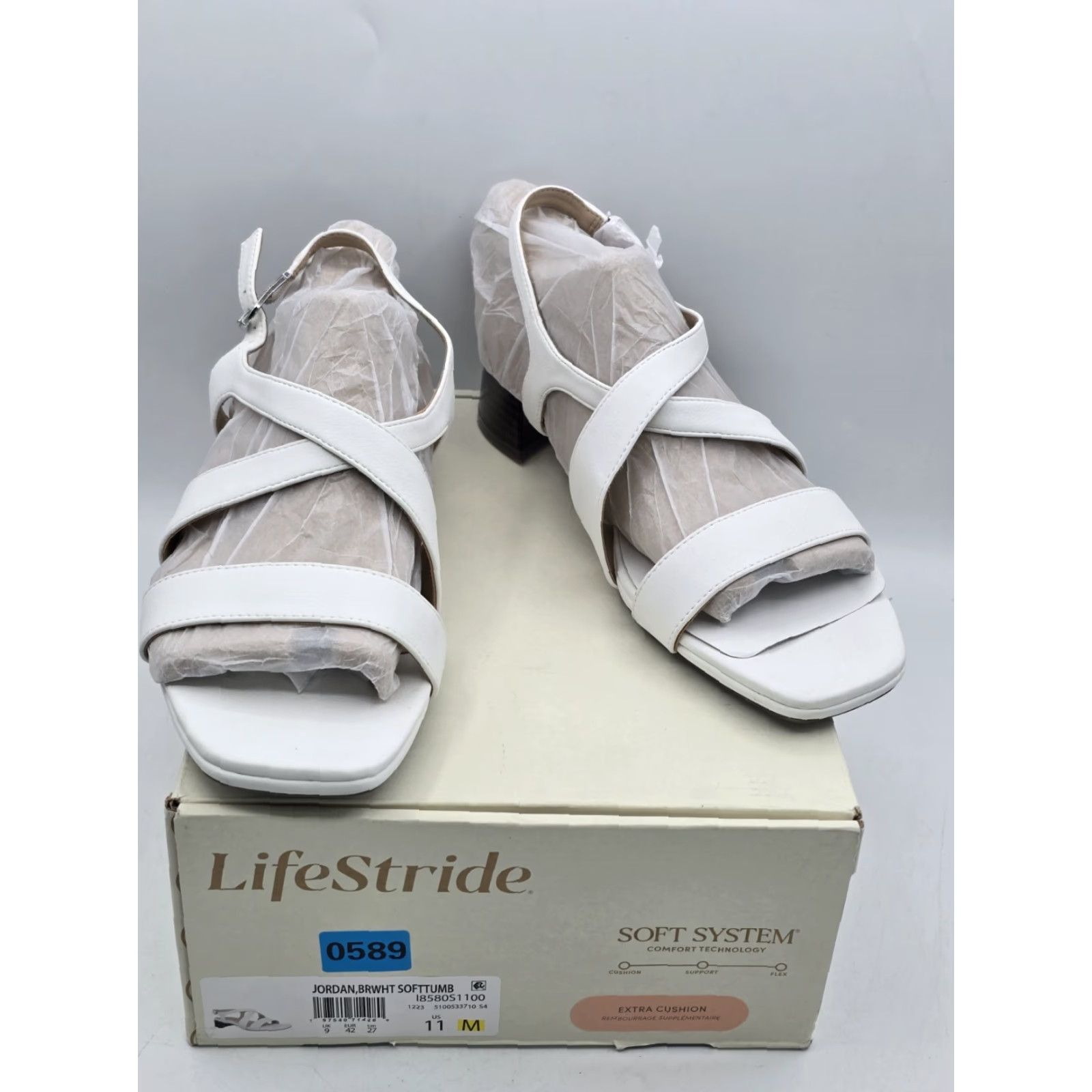 Vintage LifeStride Women's Jordan Strappy Heeled Sandals White Size 6.5 Size US 4 / IT 34 - 2 Thumbnail