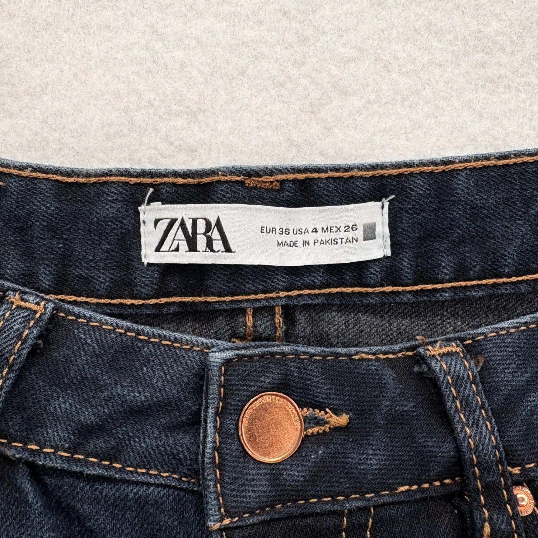 Zara Zara Jeans Womens 4 Blue High Rise Wide Leg Cropped Raw Hem Denim Distressed Pockets Boho Streetwear Girls/Womens Size 27" / US 4 / IT 40 - 4 Thumbnail
