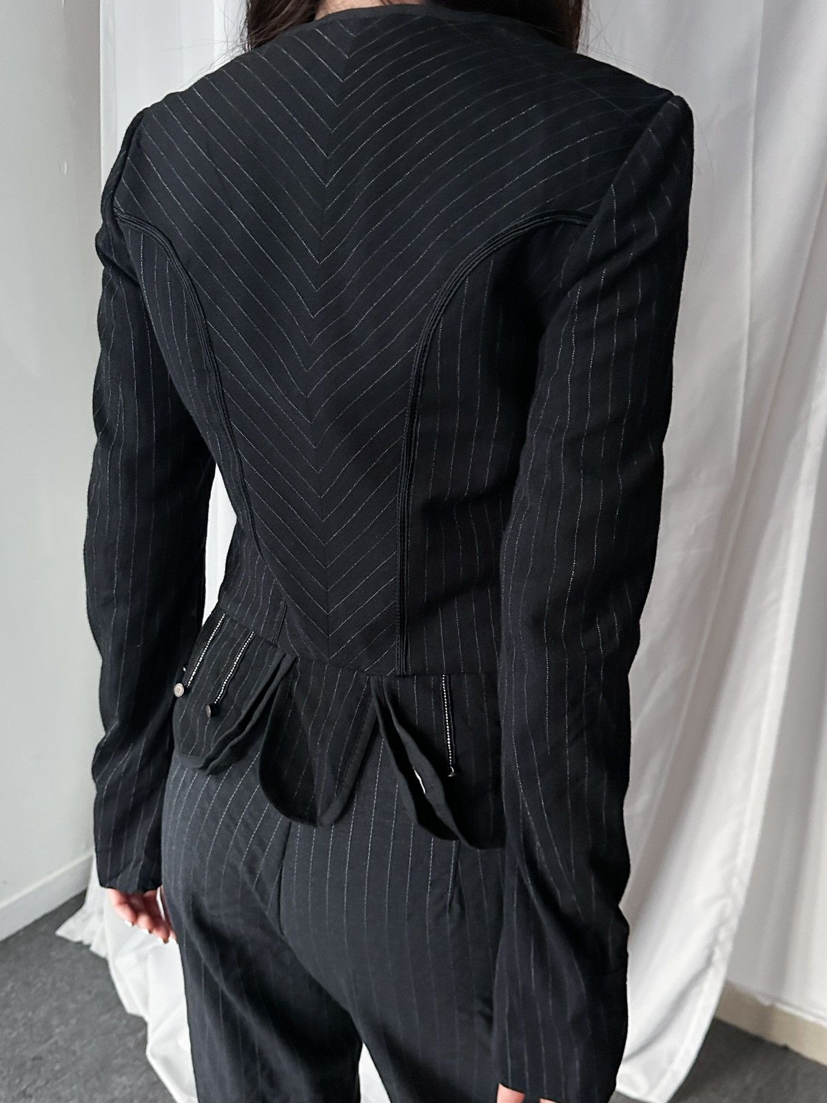 Codes Combine 2000s Codes Combine pinstripe blazer with antique buttons Size S / US 4 / IT 40 - 4 Thumbnail
