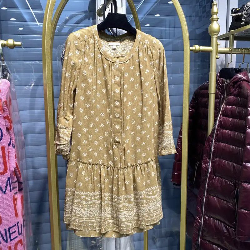 Burberry Burberry Yellow Silk Dress for Women Size XS / US 0-2 / IT 36-38 - 1 Thumbnail