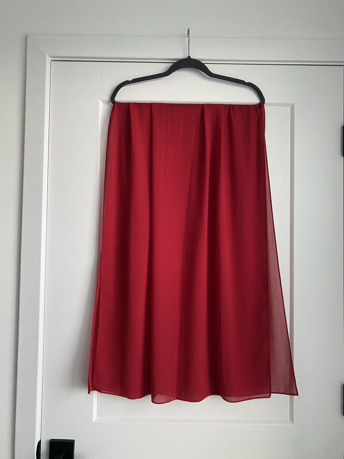 Other Premium Chiffon Rectangle Hijab In Red For Women Size ONE SIZE - 2 Thumbnail