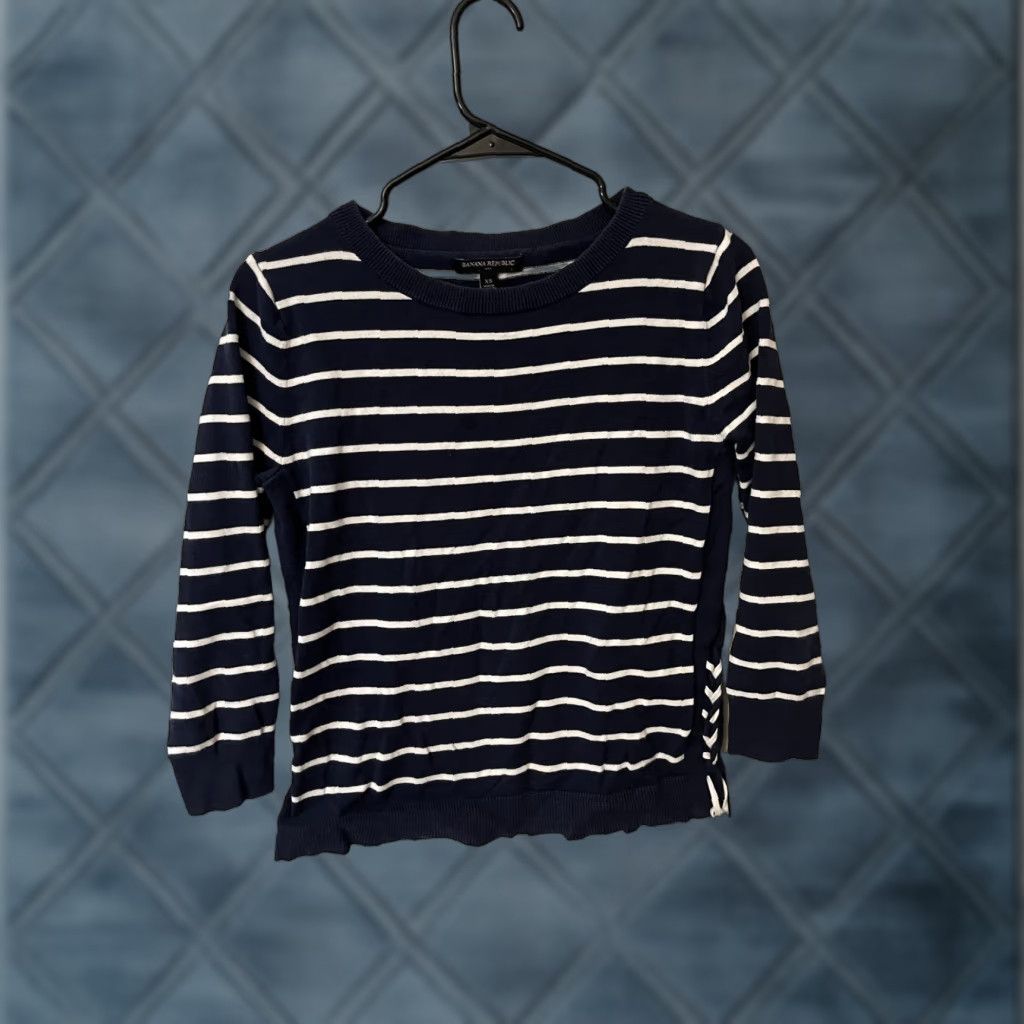 Banana Republic Banana Republic Women Sweater Shirt (Pullover) Round Neck Long Sleeve Size XS Blue White Striped Cotton Polyester Spandex Size XS / US 0-2 / IT 36-38 - 1 Thumbnail