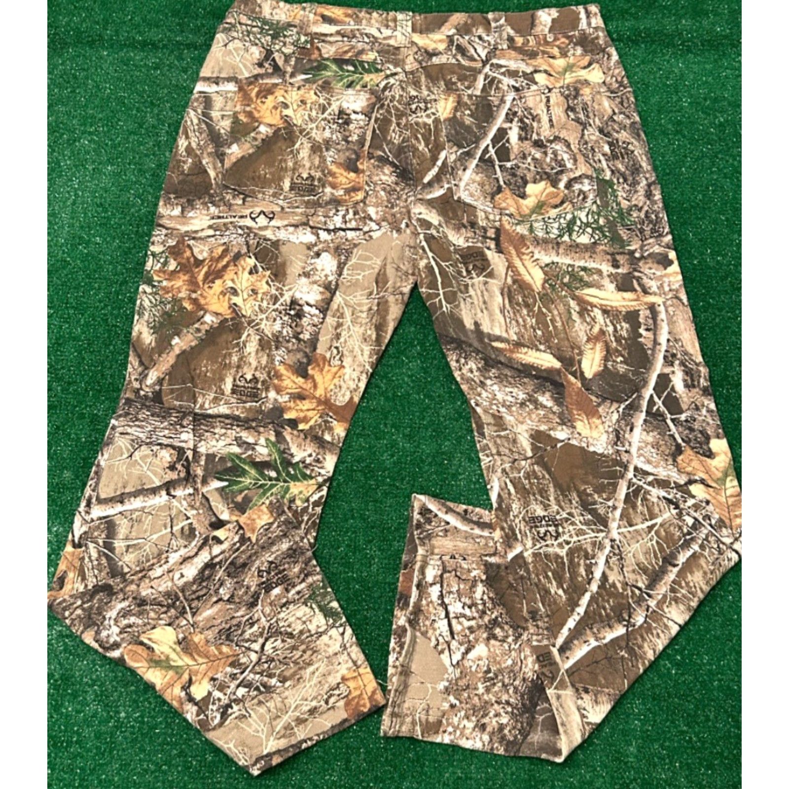 Realtree VINTAGE Realtree Jeans Baggy Real Tree Camo Hunter Grunge Skater VTG Mens 38 Waist 38x32 Size US 38 / EU 54 - 3 Thumbnail