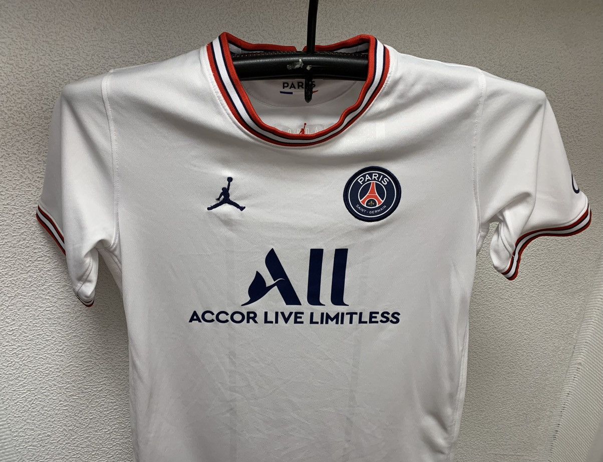 Jordan Brand Paris Saint Germain PSG Jordan soccer jersey Messi 30 S-Xs s Size US S / EU 44-46 / 1 - 3 Thumbnail