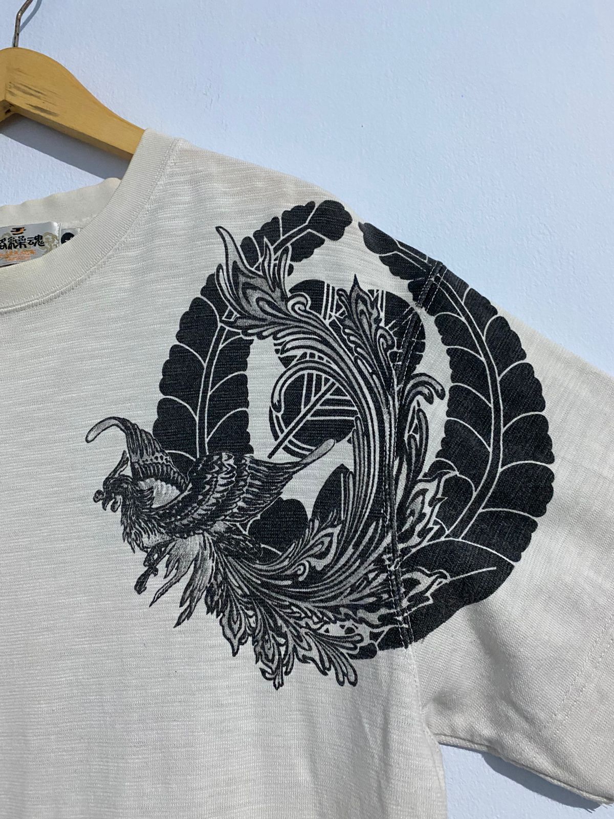 Japanese Brand Japanese Karakuri Sukajan Phoenix T shirt Size US L / EU 52-54 / 3 - 2 Thumbnail