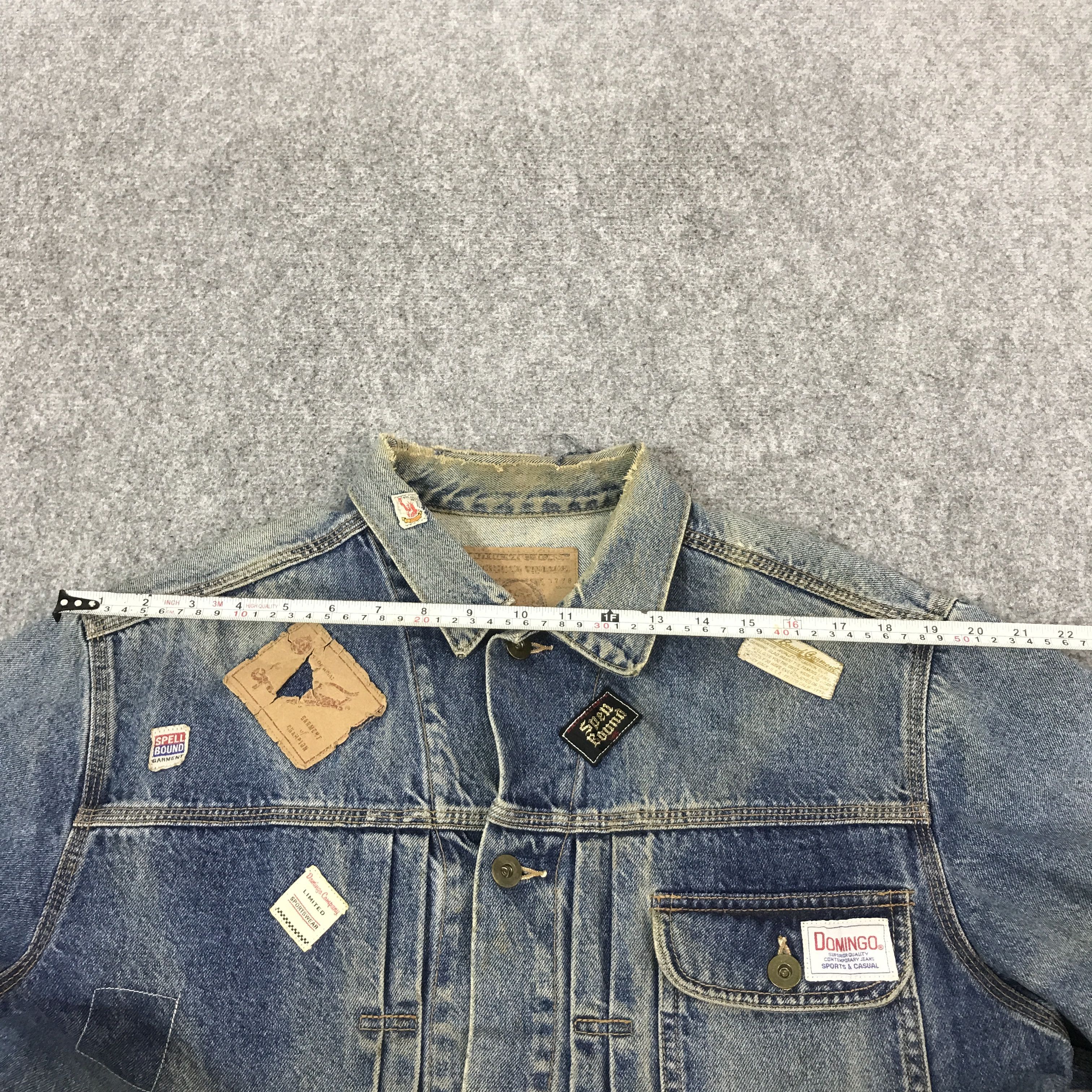 Spellbound VINTAGE SPELL BOUND DISTRESSED STYLE DENIM JEANS JACKET Size US L / EU 52-54 / 3 - 9 Thumbnail