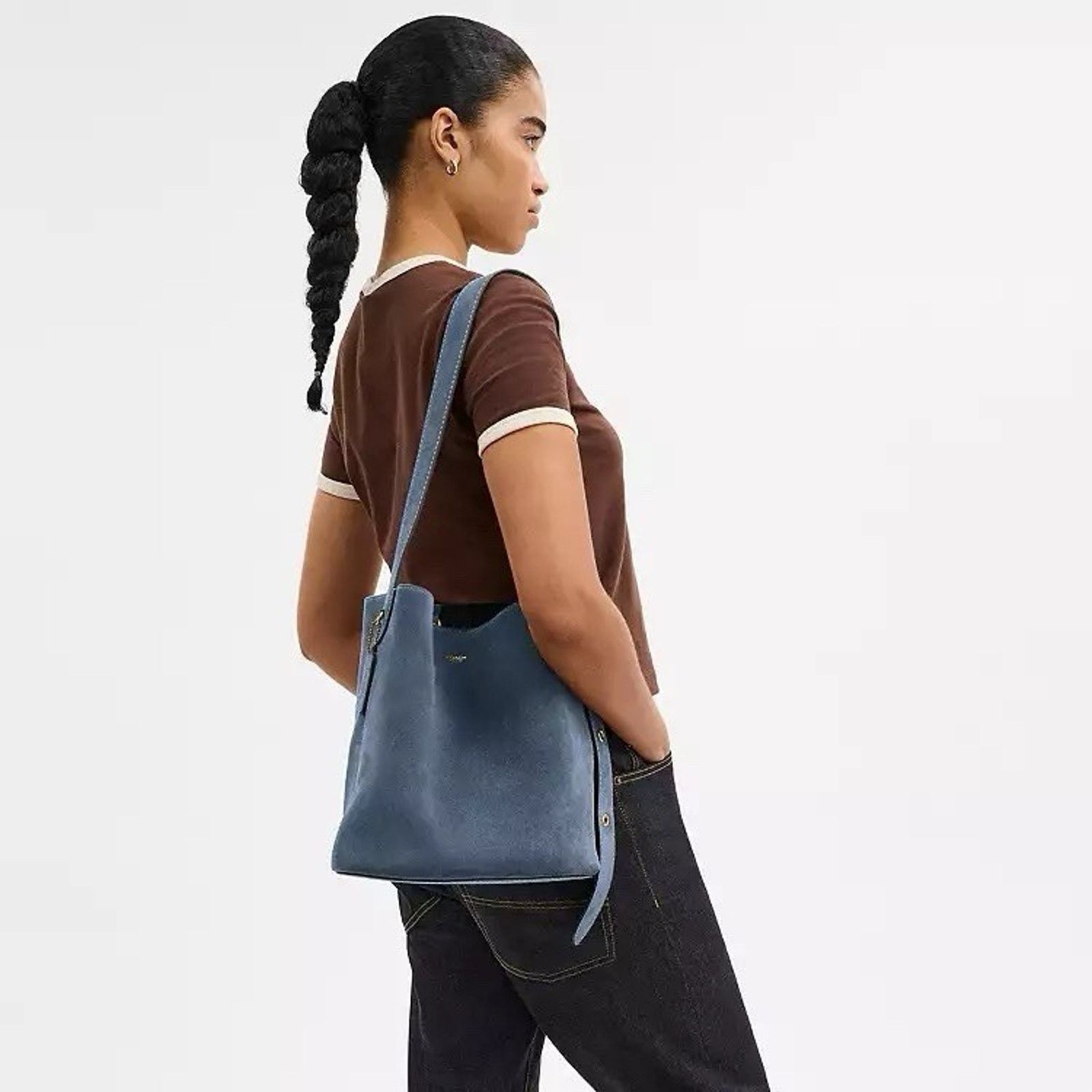 Coach NWT Coach Bleecker Bucket Bag CCC24 suede Brass/Light Denim Size ONE SIZE - 11 Thumbnail