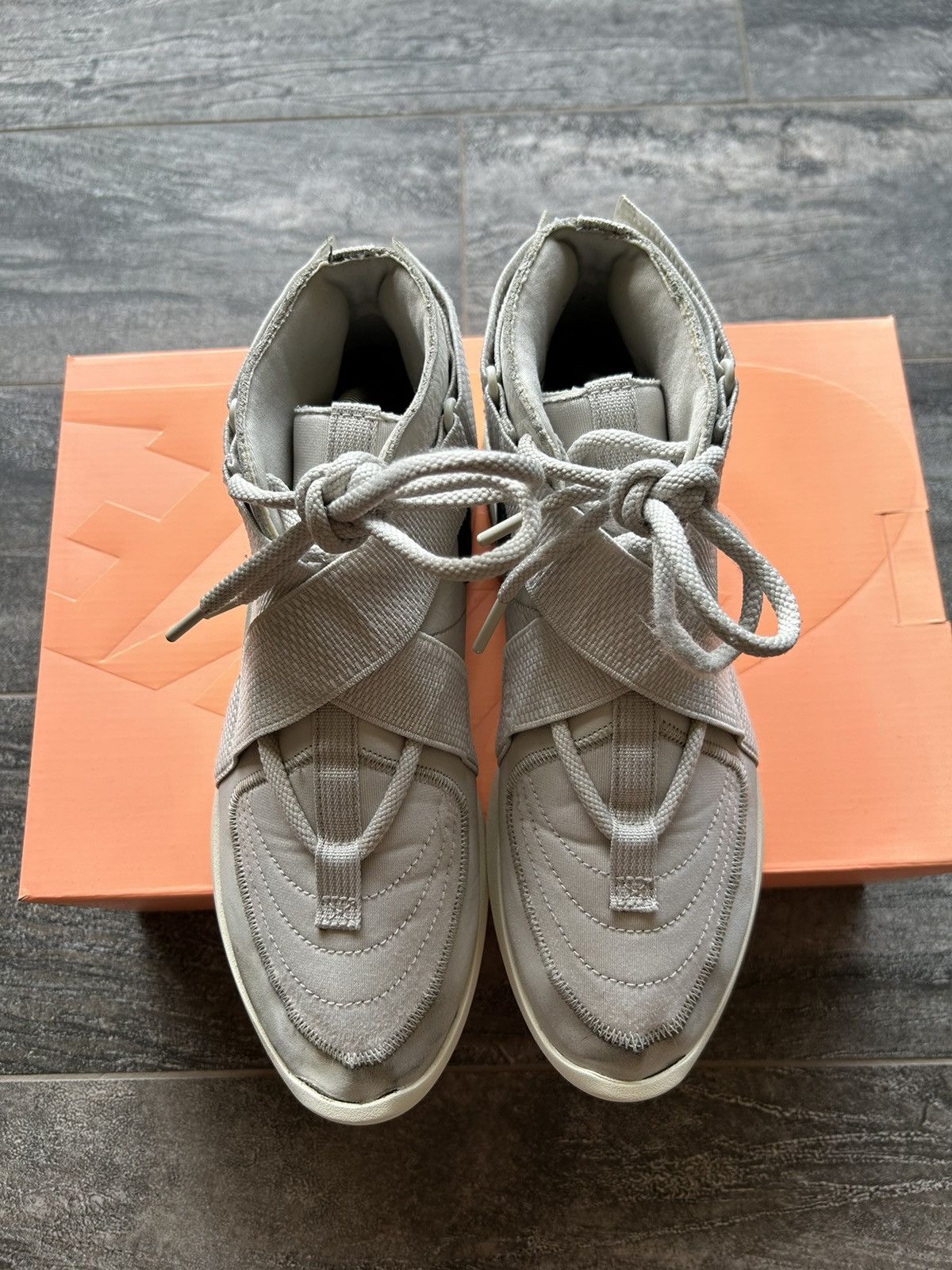 Nike FEAR OF GOD Shoes Jerry Lorenzo AIR Raid Light Bone