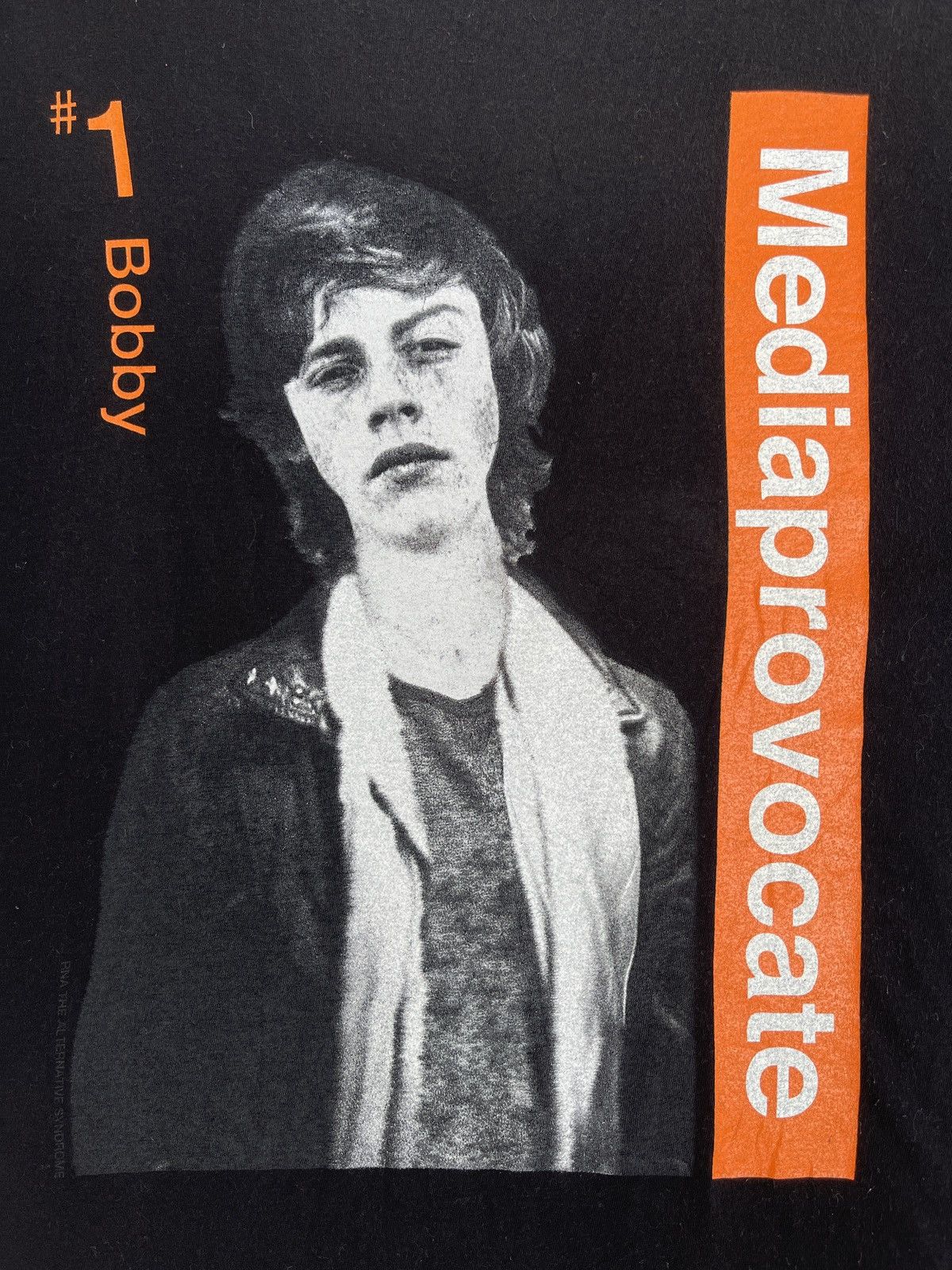 Vintage Rare🔥RNA INC Mediaprovocate inspired Trainspotting Tee Size US L / EU 52-54 / 3 - 6 Thumbnail
