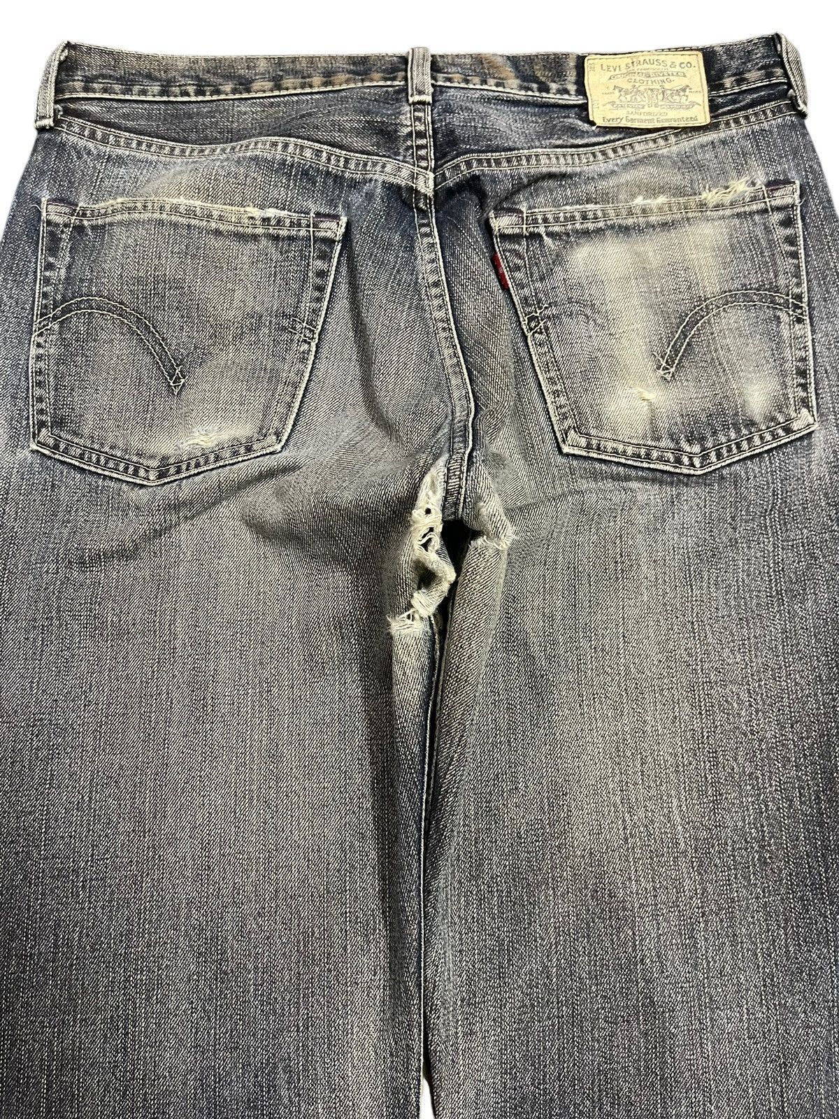 Levi's Vintage Levis 503 Faded Wash Style Baggy Jeans Size US 33 - 5 Thumbnail