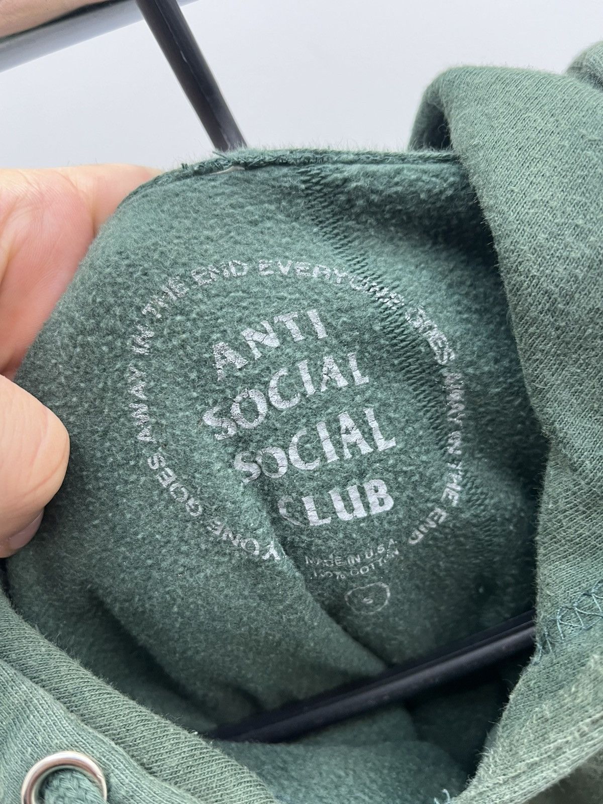 Anti Social Social Club Anti Social Social Club Gold Glitter Logo Cotton Hoodie Size US S / EU 44-46 / 1 - 3 Thumbnail