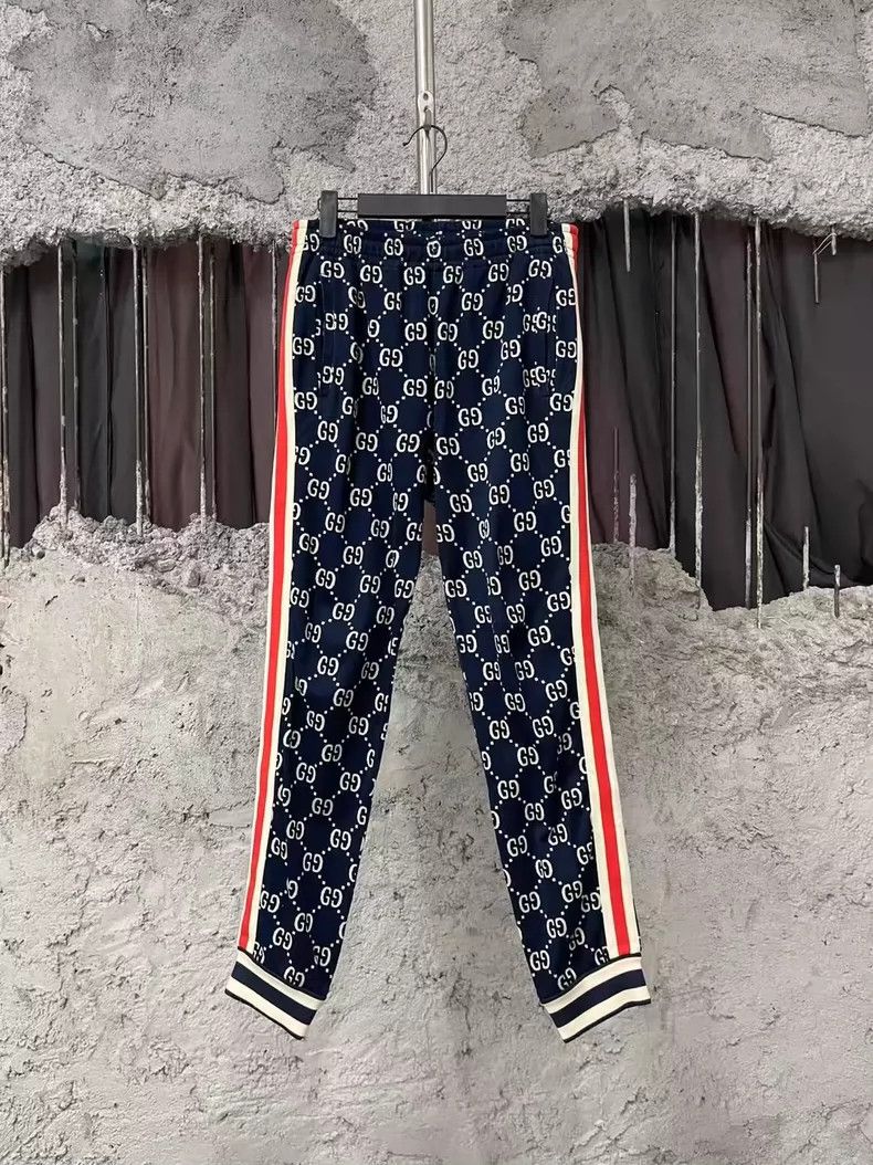 Gucci Gucci SizeS Full logo trousers Size US 27 - 1 Thumbnail