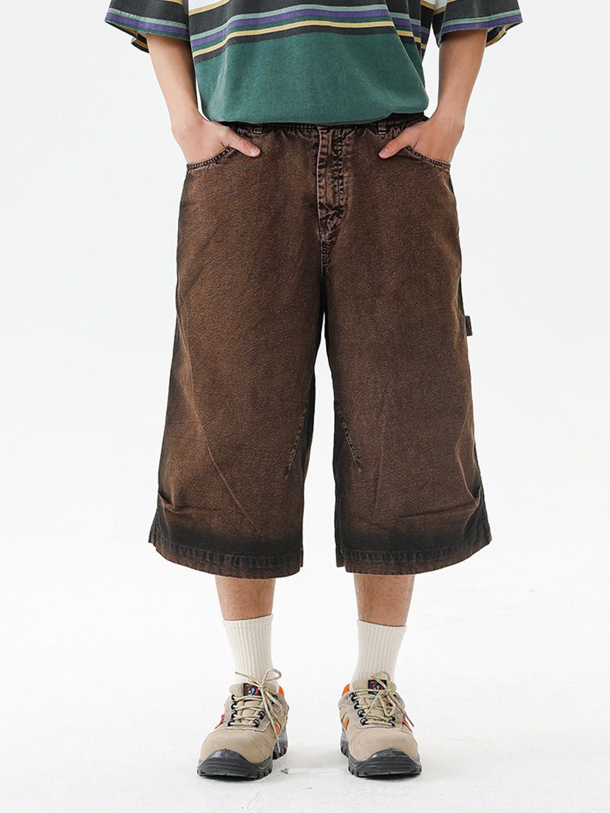 Vintage Washed Gradient Shorts – Loose Fit, Retro Cropped Cut Size US 32 / EU 48 - 3 Thumbnail