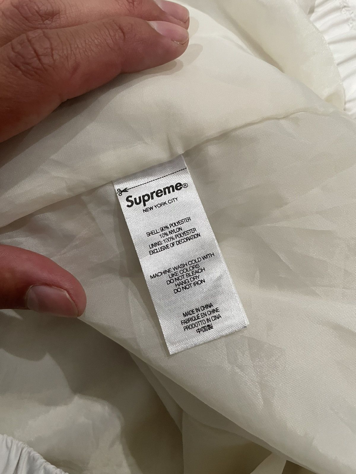 Supreme Supreme Lightweight Nylon Hooded Jacket (Medium) Size US M / EU 48-50 / 2 - 6 Thumbnail