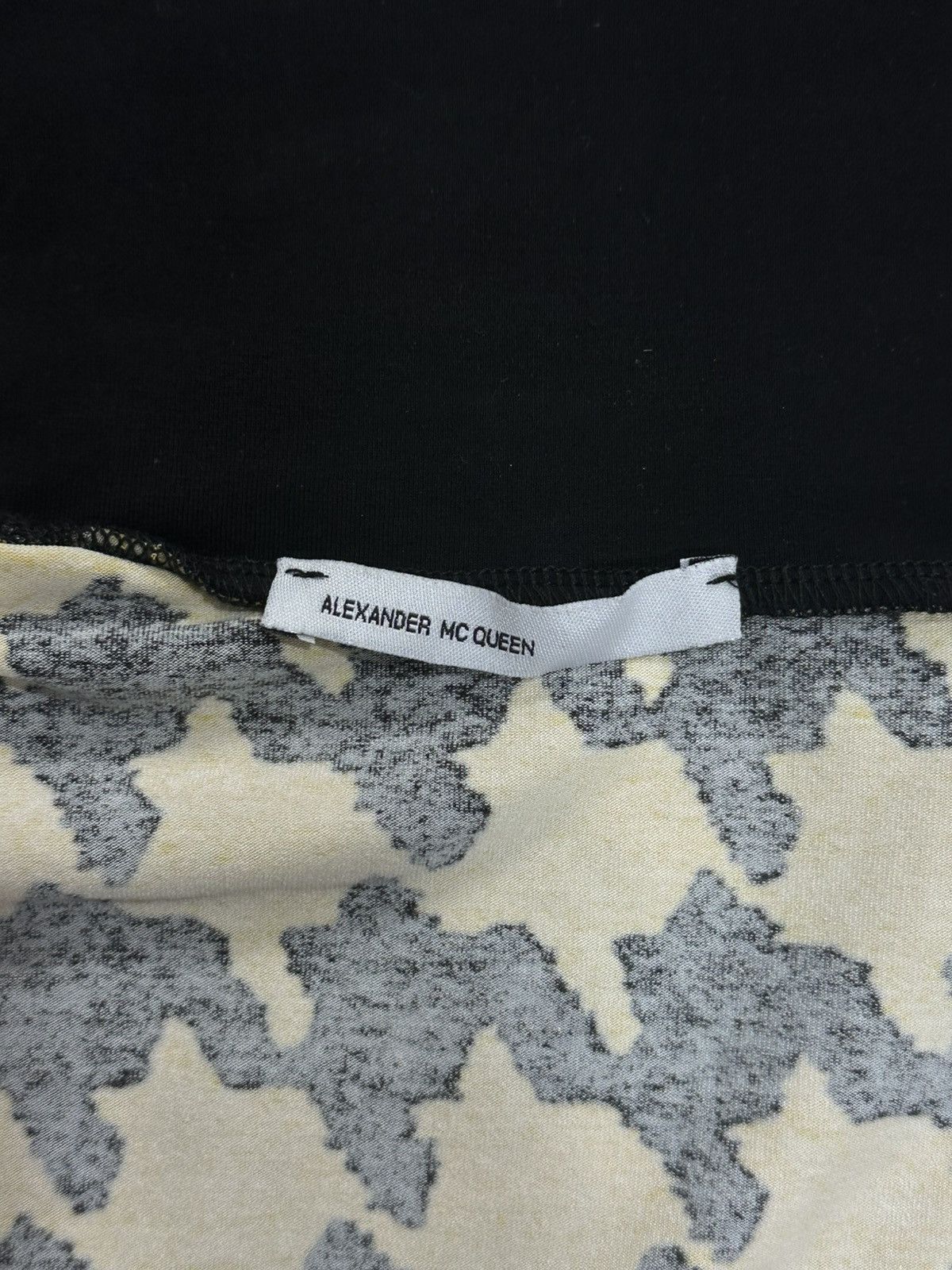Alexander McQueen Alexander Mcqueen - Yellow Turtleneck / Tanktop Size S / US 4 / IT 40 - 4 Thumbnail