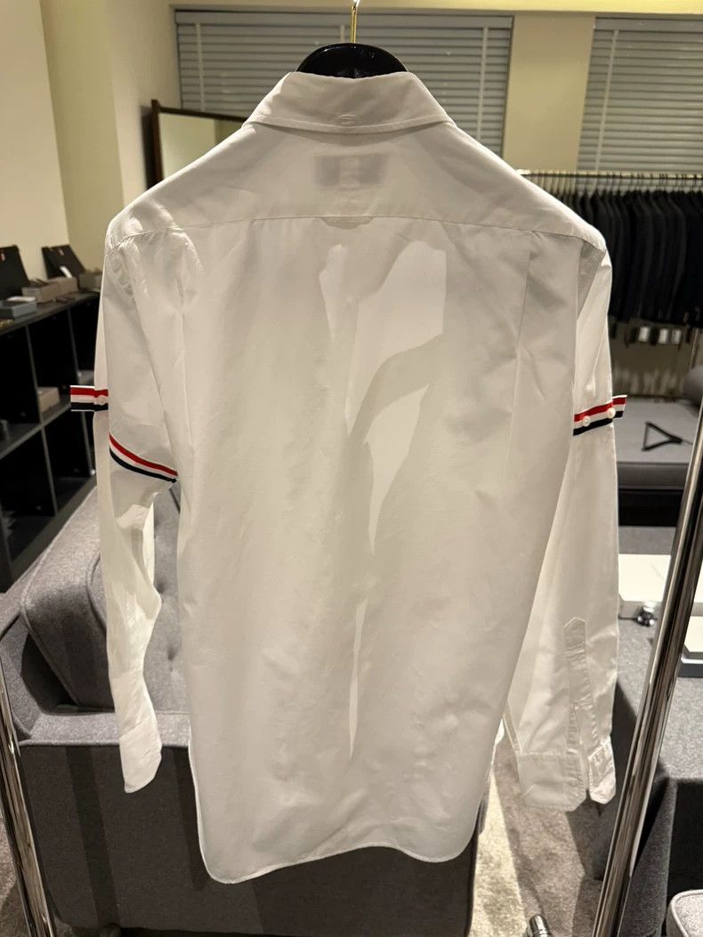 Thom Browne Thom BrowneClassic double-sleeved shirt 2503-Nextarrow Size US L / EU 52-54 / 3 - 2 Thumbnail