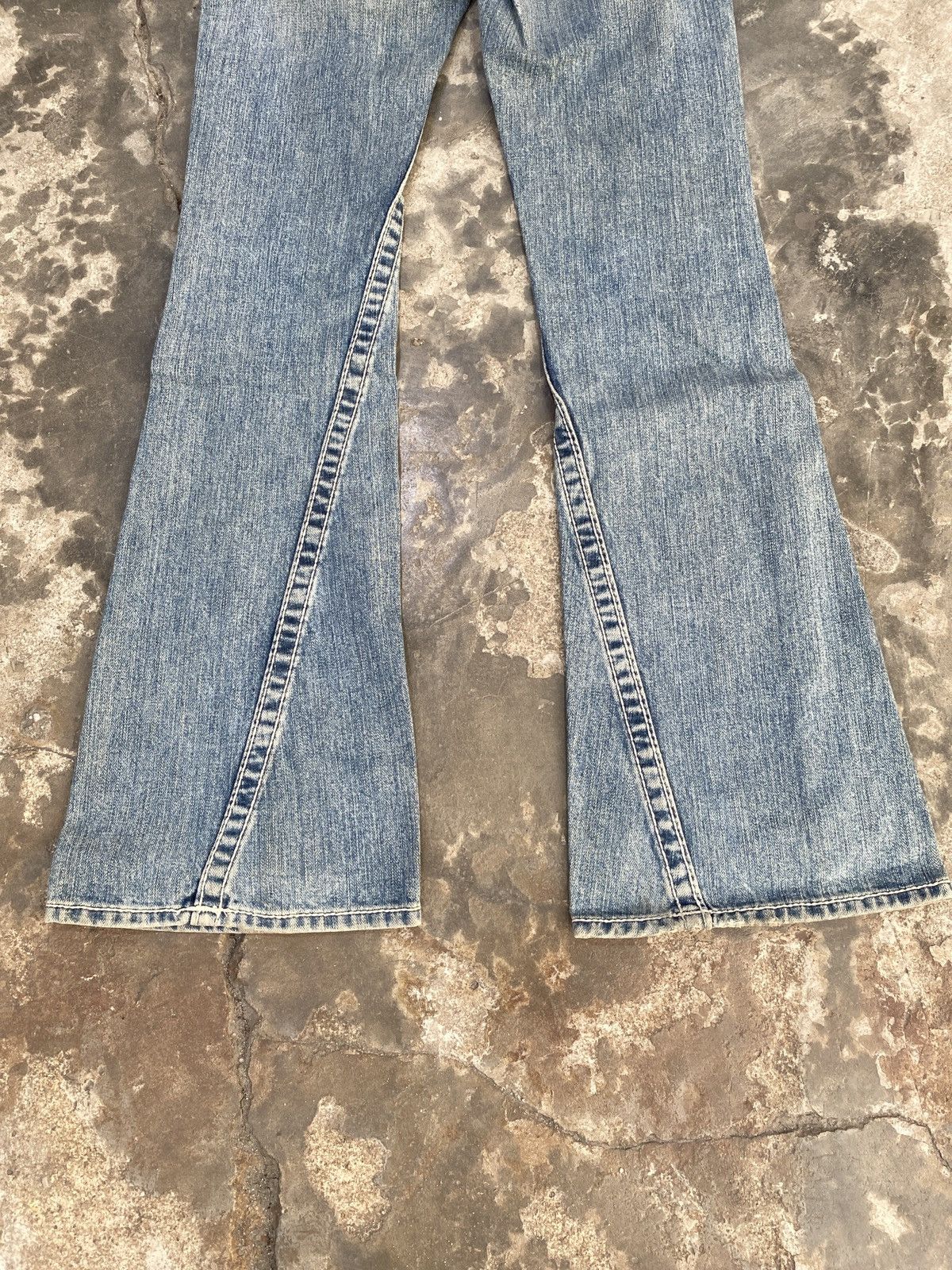 True Religion Flared True Religion Spiral Bootcut Jeans Size 28" / US 6 / IT 42 - 12 Thumbnail