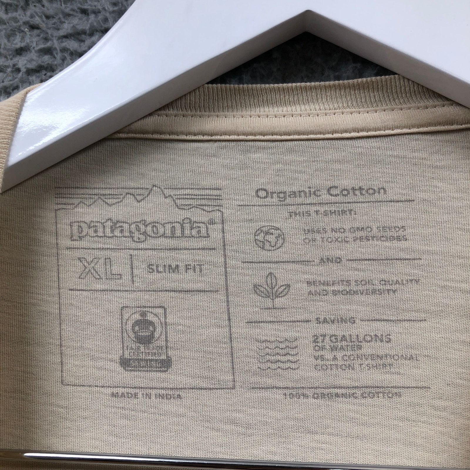 Patagonia Patagonia Fitz Roy Bear Cotton Slim Fit T-Shirt Mens XL Tan Size US XL / EU 56 / 4 - 3 Thumbnail