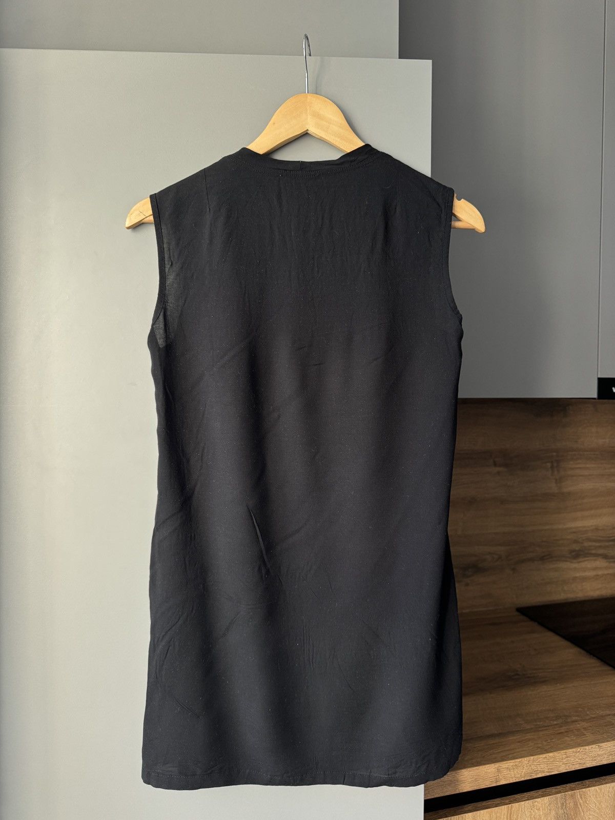 ANN DEMEULEMEESTER ブラックタンクトップ XS Ann Demeulemeester ウィメンズ タンクトップ & キャミソール