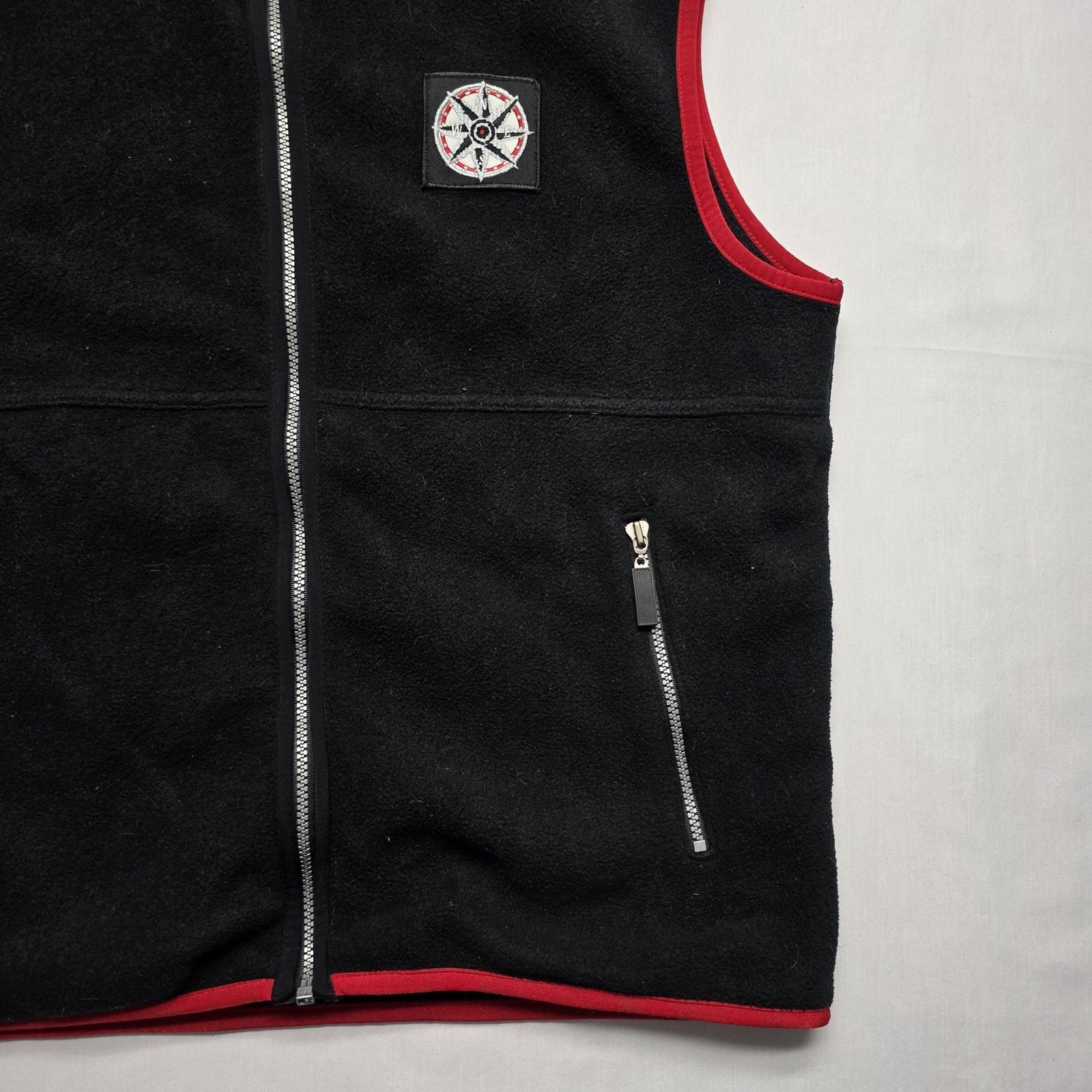 Marlboro Vintage Marlboro Fleece Vest Black Sleeveless Outdoor Jacket Size US L / EU 52-54 / 3 - 3 Thumbnail