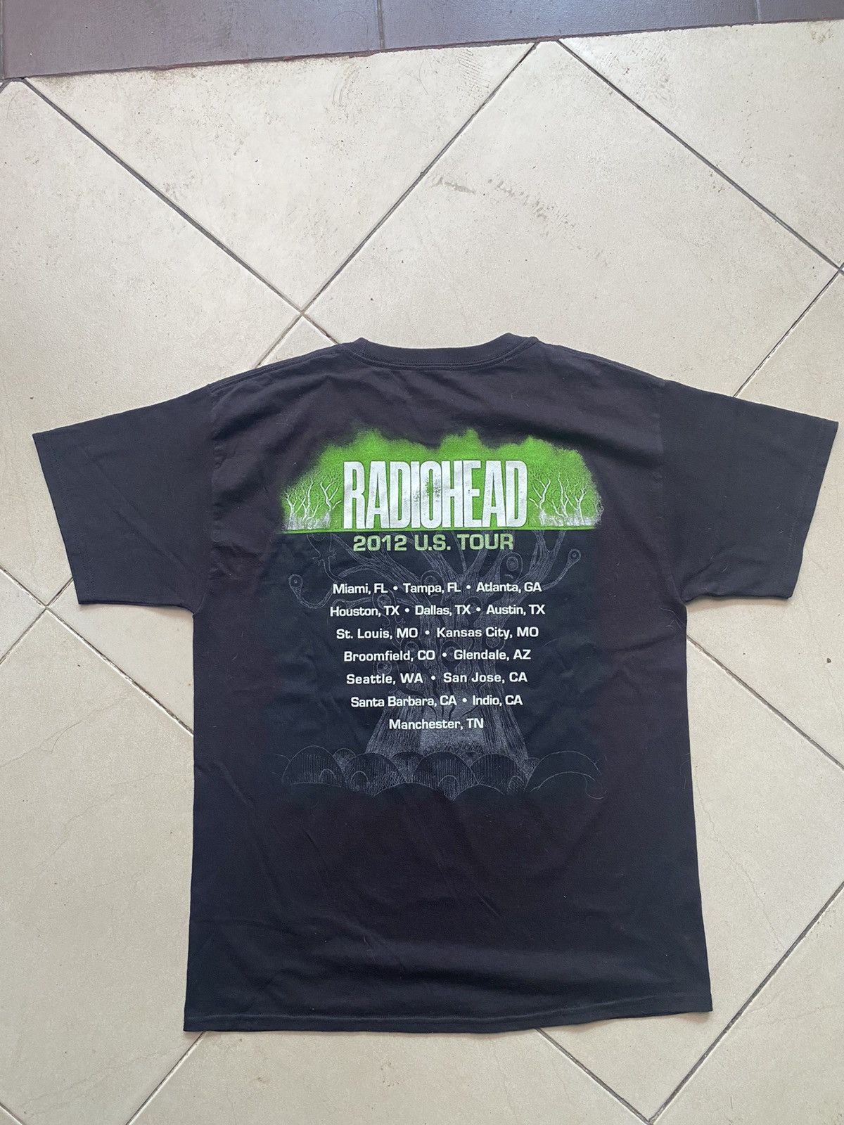 Band Tees RARE Radiohead 2012 US tour tee Size US M / EU 48-50 / 2 - 3 Thumbnail