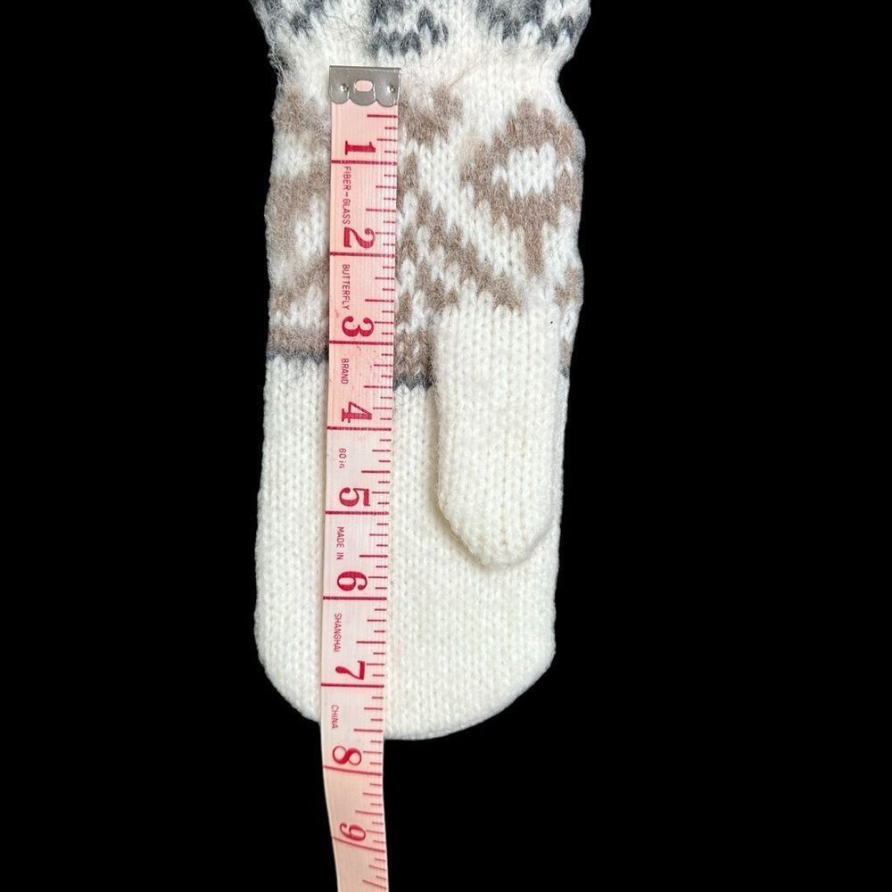 Eastern Mountain Sports Fair Isle Pattern Cream white extended mittens size M/L Size ONE SIZE - 6 Thumbnail