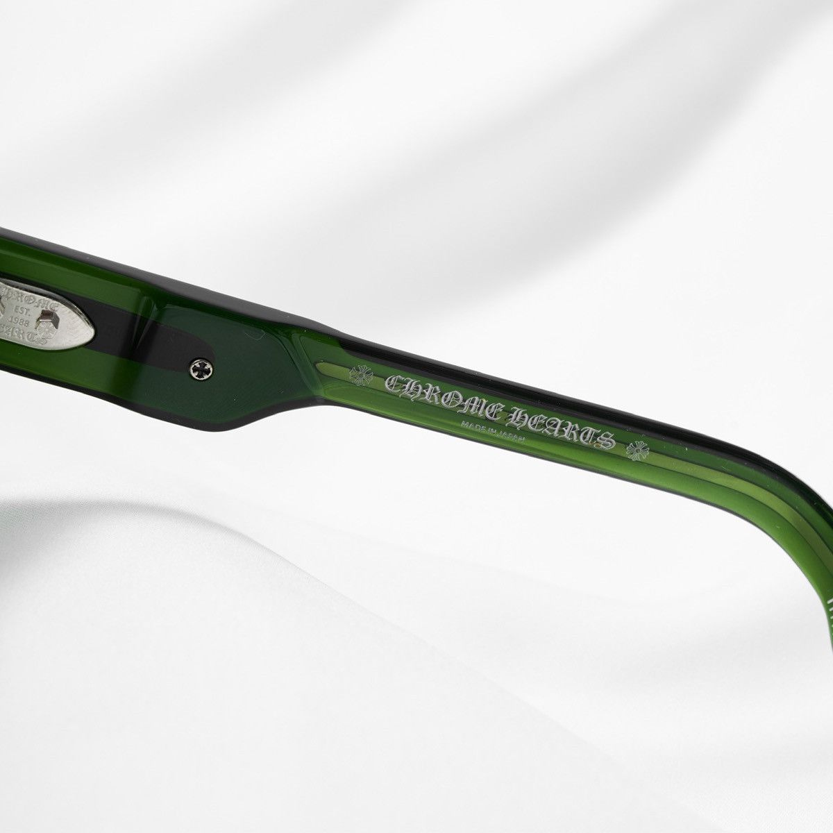 Chrome Hearts CHROME HEARTS GIRTH QUAKE DARK OLIVE SUNGLASSES Size ONE SIZE - 4 Thumbnail