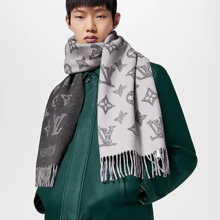 Louis Vuitton Monogram Shadow Scarf Size ONE SIZE - 5 Thumbnail