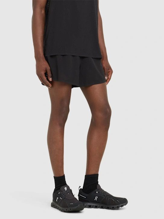 On o1lsvrm0425 Cloud 6 Waterproff Sneakers in Black Size US 11 / EU 44 - 5 Thumbnail